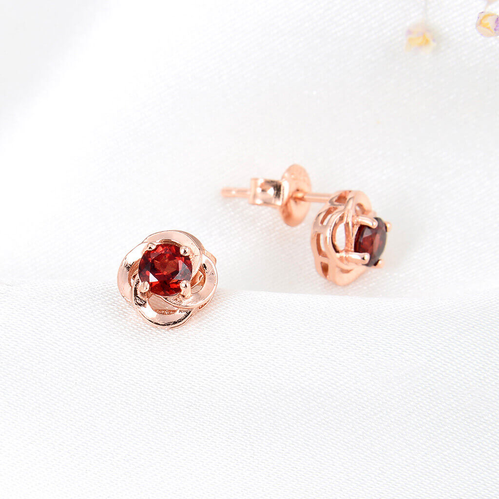 Lamorvita_Garnet_Rose_RoseGoldSilverStudEarrings_DownLeftScene